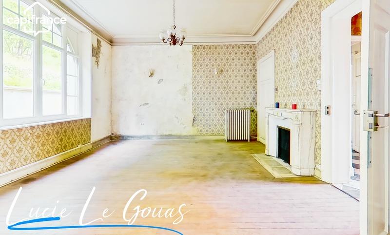 Maison - 177 m² - 8 pièces