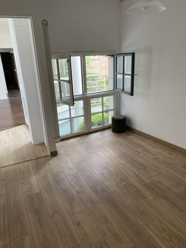 Appartement - 81 m² - 3 pièces