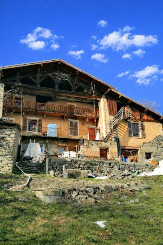 Maison - 96 m² - 5 pièces