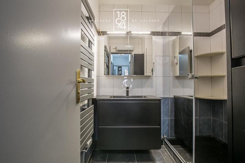 Appartement - 90 m² - 4 pièces