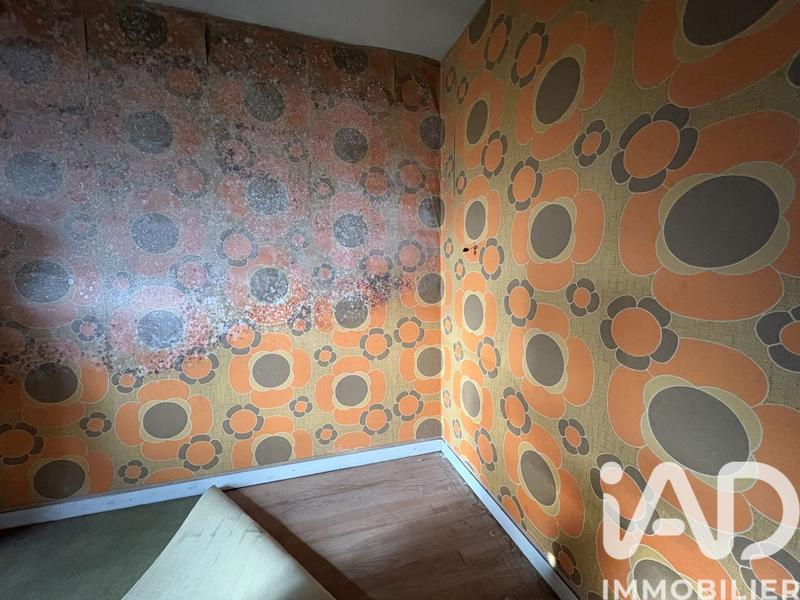 Maison - 240 m² - 7 pièces