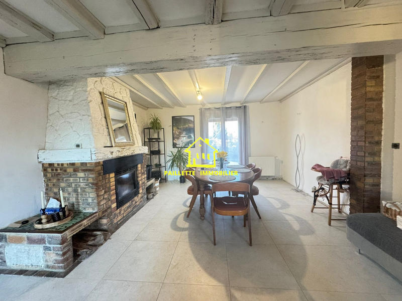 Maison - 274 m² - 6 pièces