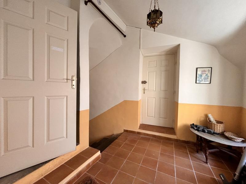 Appartement - 82 m² - 2 pièces