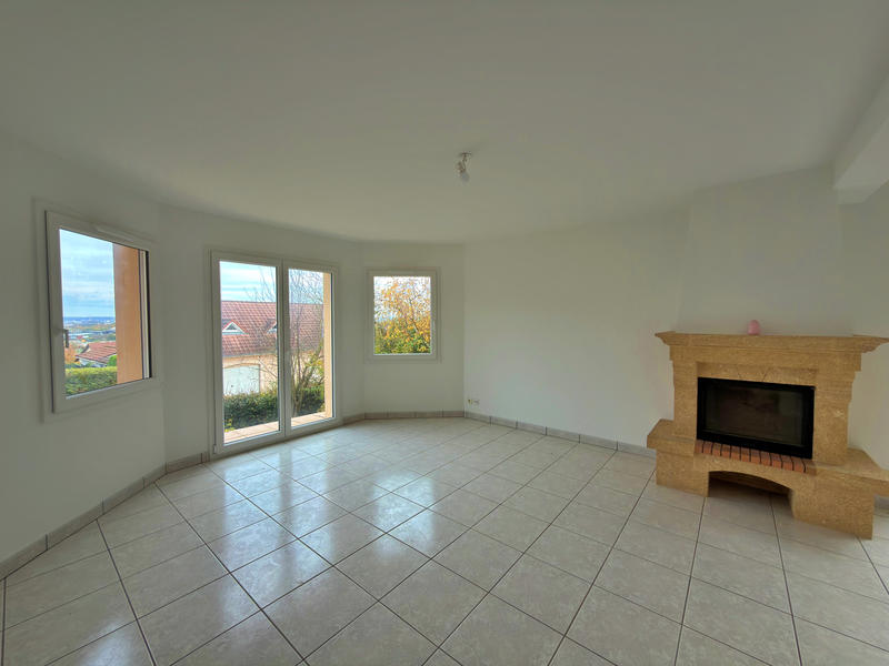 Maison - 152 m² - 6 pièces