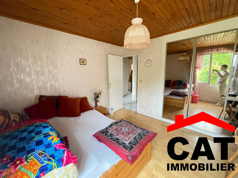 Maison traditionnelle - 98 m² - 6 pièces