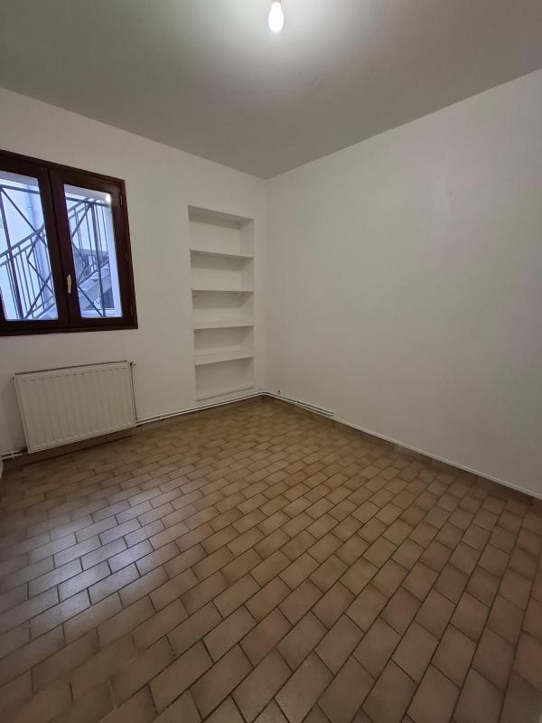 Appartement - 75 m² - 4 pièces
