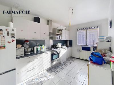 Appartement - 77 m² - 4 pièces