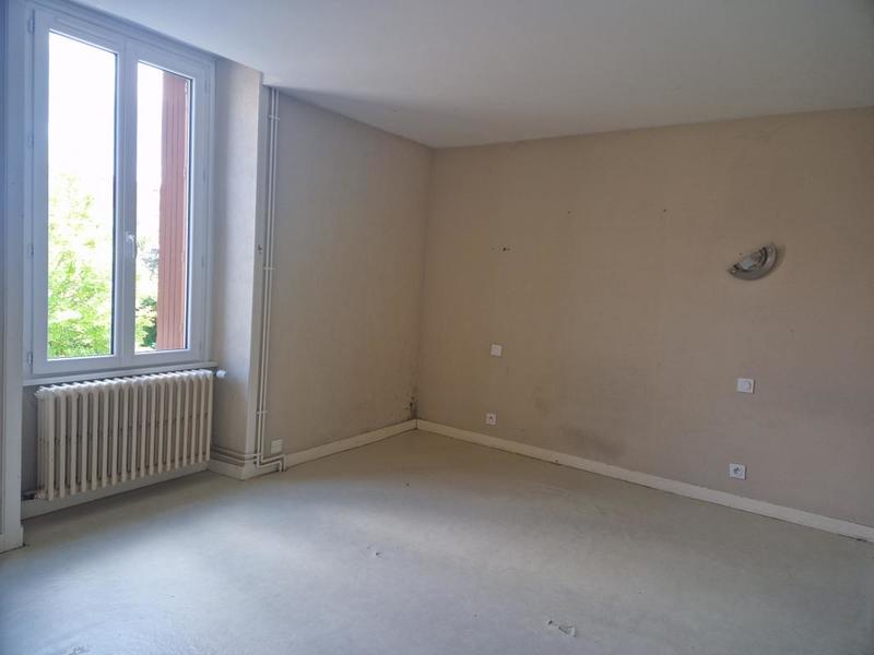 Maison - 102 m² - 6 pièces