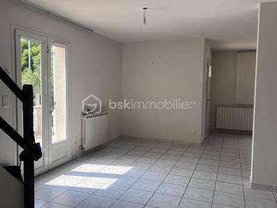 Maison - 115 m² - 6 pièces