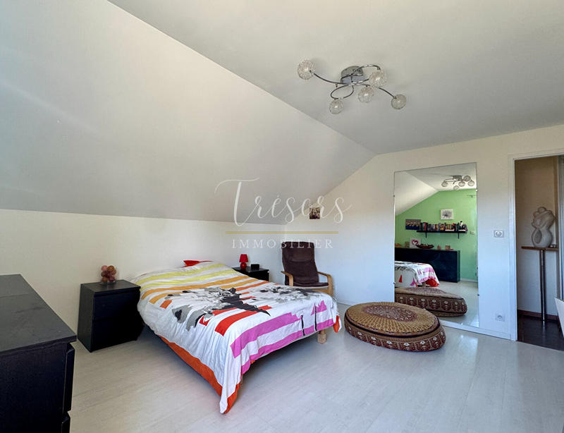 Maison - 190 m² - 6 pièces