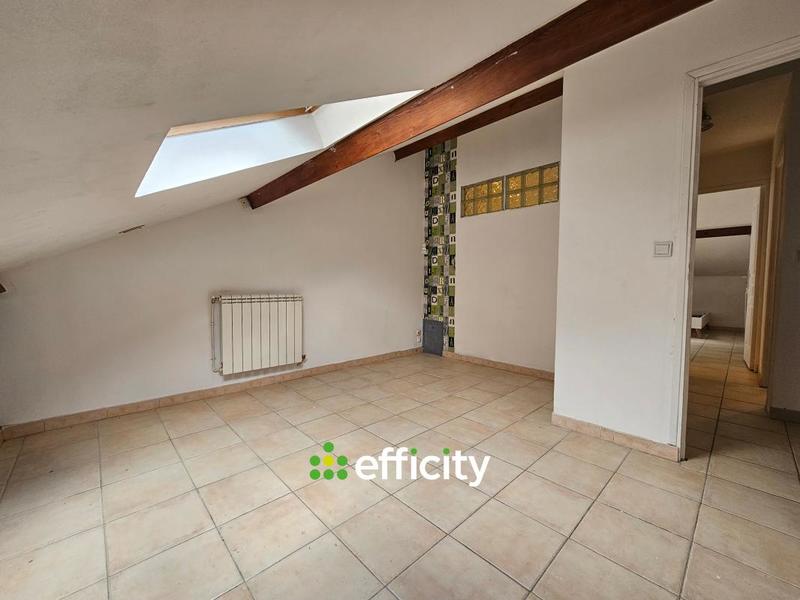 Maison - 80 m² - 4 pièces