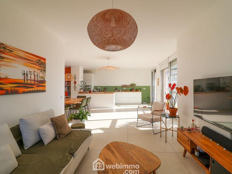 Appartement - 88 m² - 4 pièces