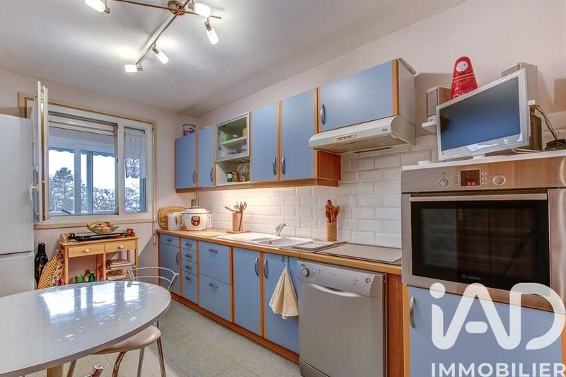 Appartement - 80 m² - 4 pièces