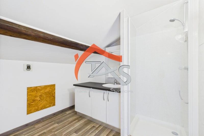 Appartement - 70 m² - 3 pièces