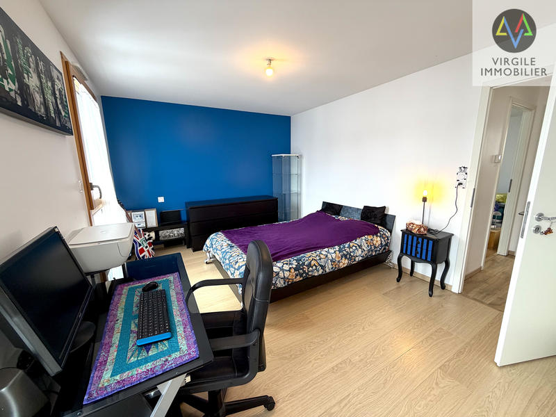 Triplex - 75 m² - 4 pièces