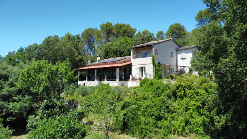 Bastide - 184 m² - 7 pièces