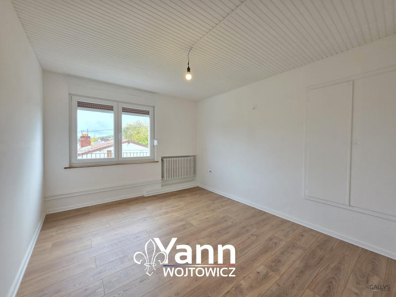 Maison - 135 m² - 6 pièces