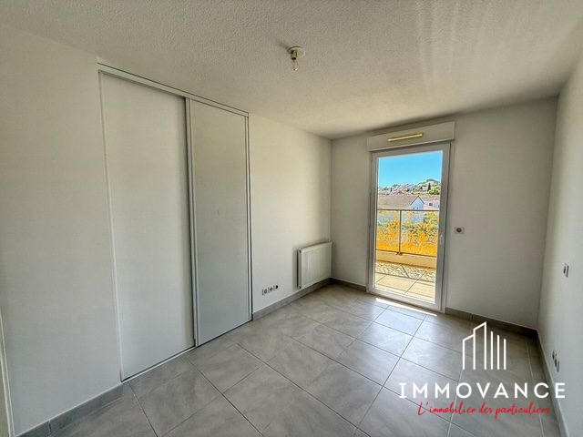 Appartement - 90 m² - 4 pièces