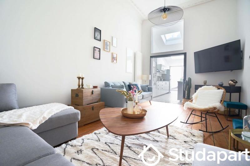 Chambre - 13 m² - 1 pièce