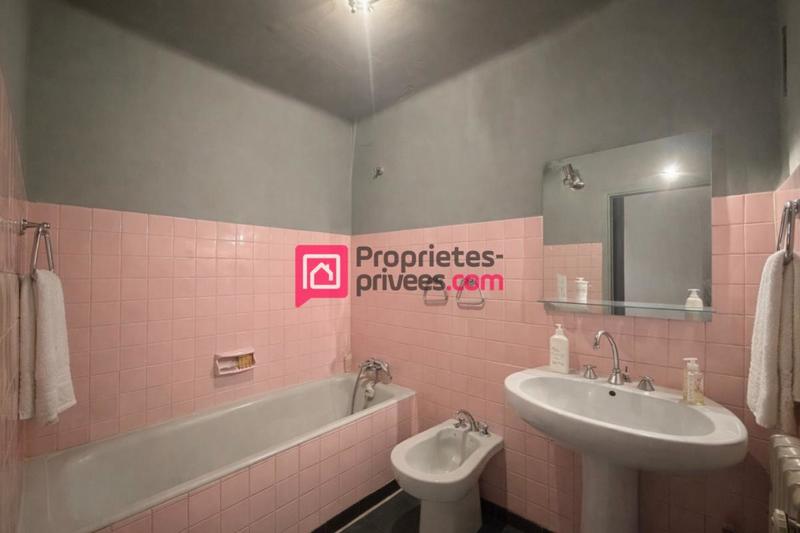 Appartement - 75 m² - 3 pièces