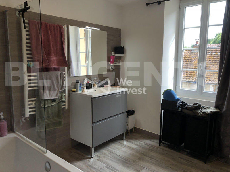 Maison - 162 m² - 7 pièces