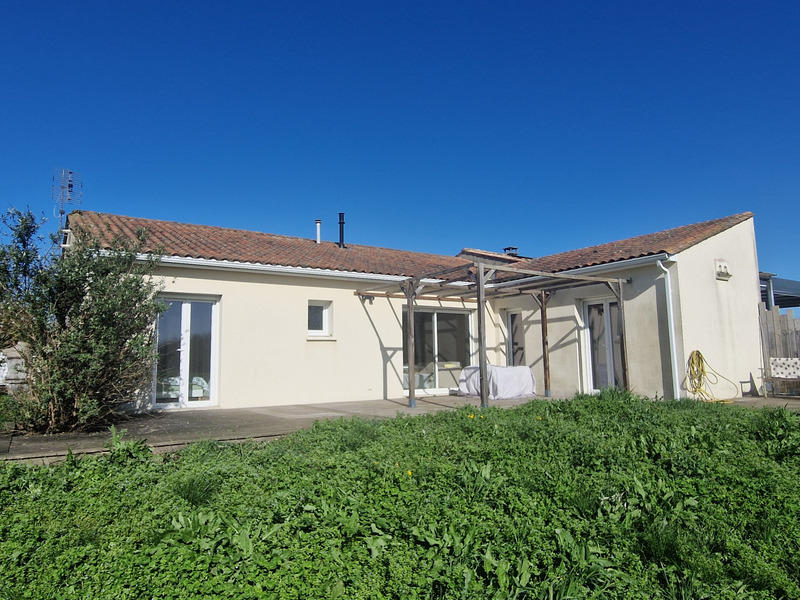 Maison - 97 m² - 3 pièces