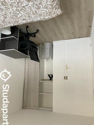 Chambre - 12 m² - 1 pièce