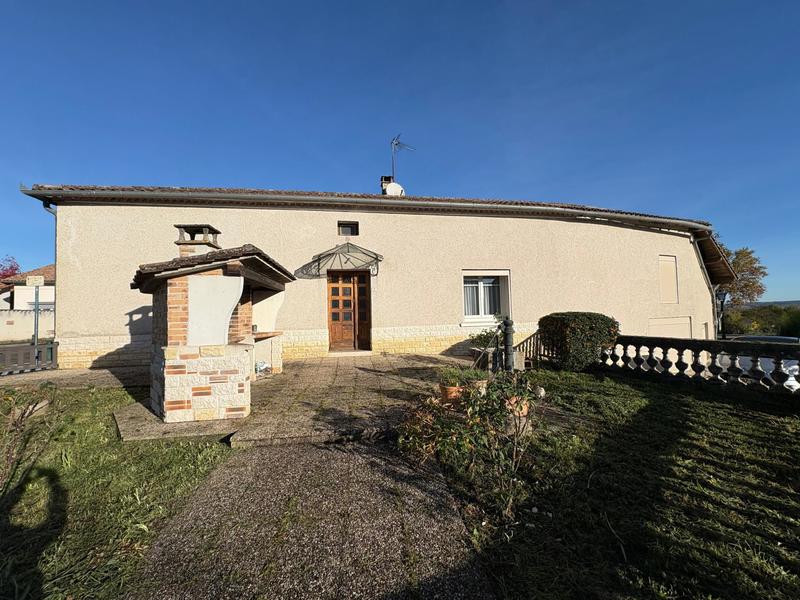 Maison de village - 95 m² - 5 pièces