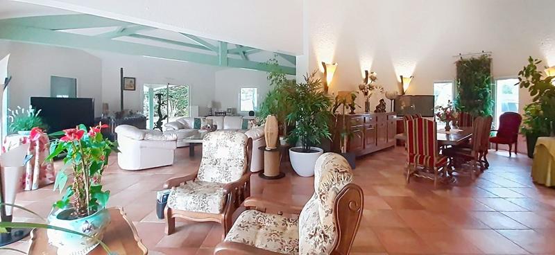 Villa - 190 m² - 8 pièces