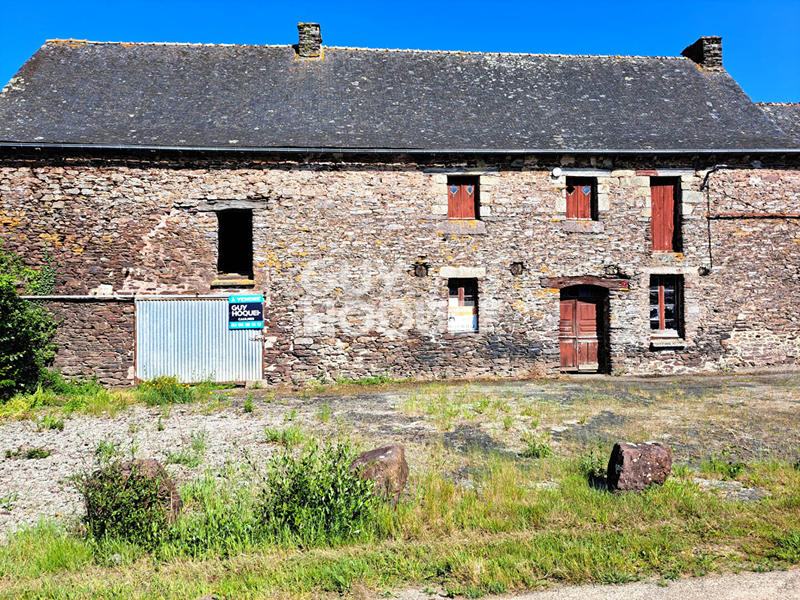 Maison - 270 m² - 2 pièces