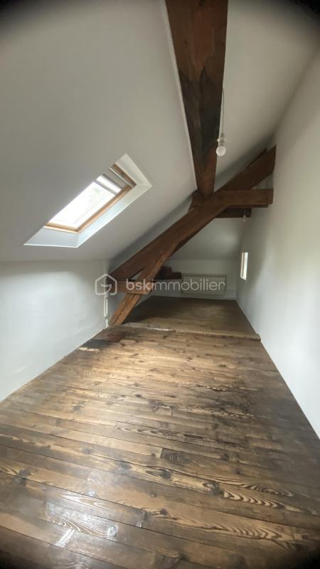 Maison - 158 m² - 8 pièces
