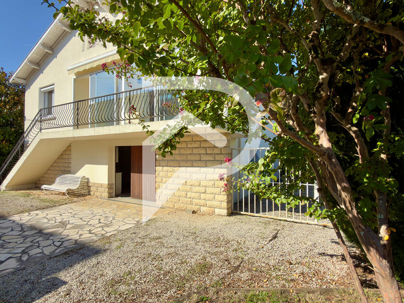 Maison - 144 m² - 6 pièces