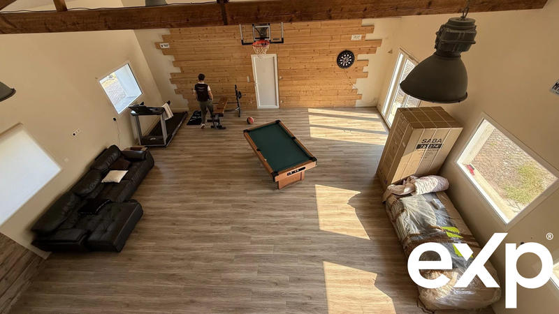 Maison - 307 m² - 10 pièces