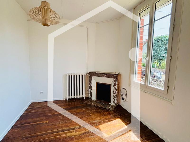 Maison - 83 m² - 5 pièces