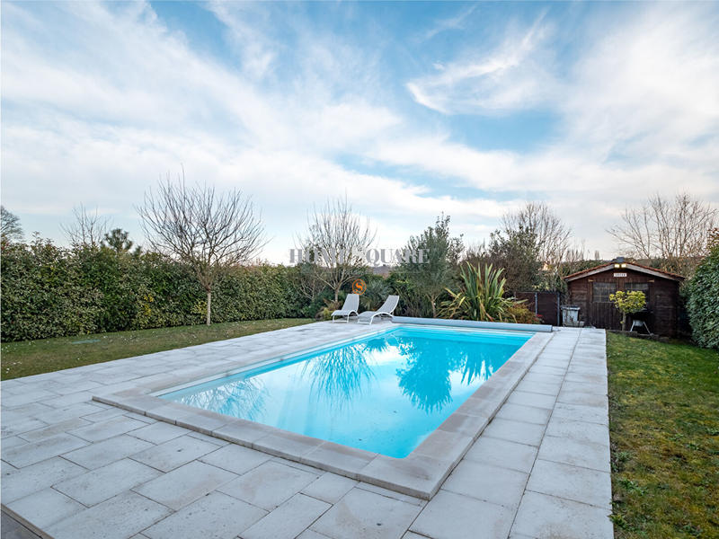 Maison - 162 m² - 6 pièces