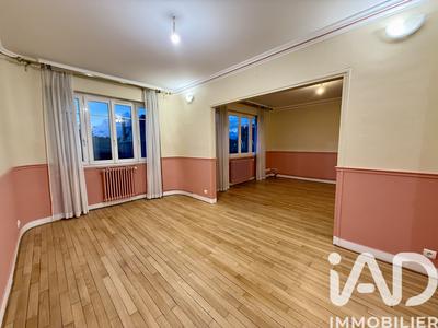 Appartement - 110 m² - 5 pièces