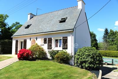 Maison - 96 m² - 5 pièces