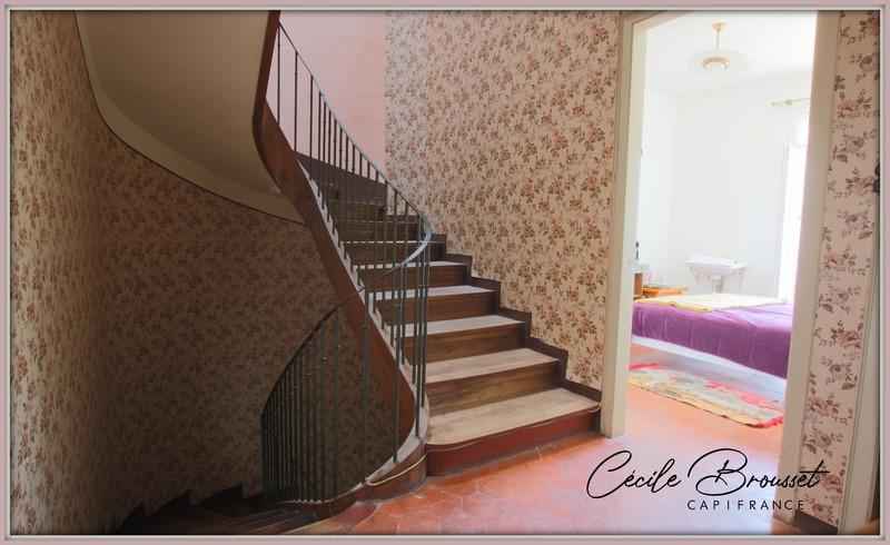 Maison bourgeoise - 270 m² - 11 pièces