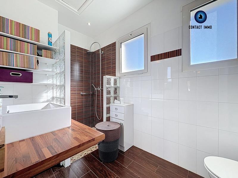 Maison - 115 m² - 5 pièces