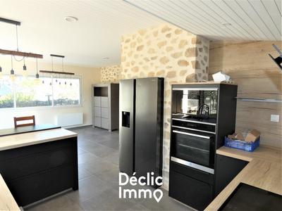 Maison - 157 m² - 6 pièces