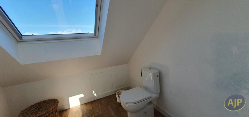 Maison - 103 m² - 4 pièces