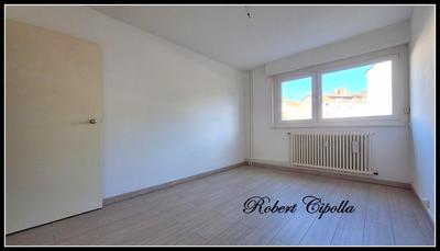 Appartement - 79 m² - 3 pièces