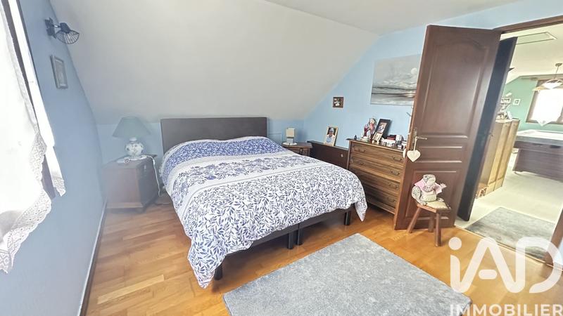 Maison - 102 m² - 5 pièces