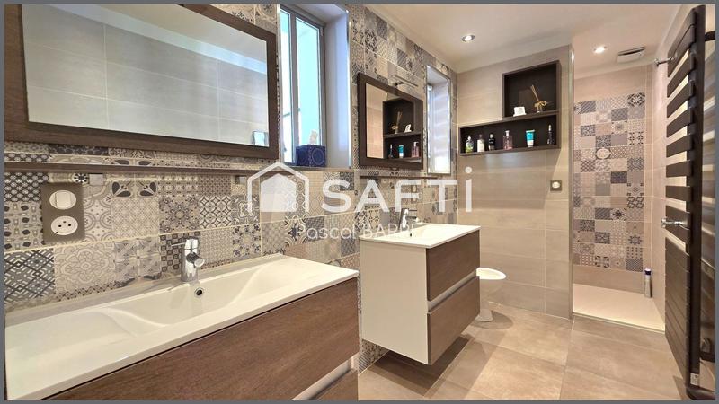 Villa - 140 m² - 5 pièces