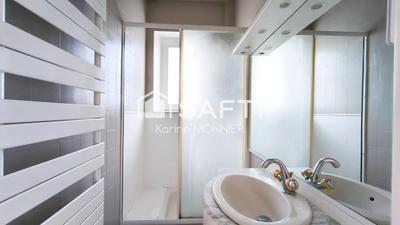 Appartement - 57 m² - 3 pièces