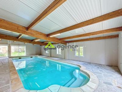 Maison - 170 m² - 7 pièces