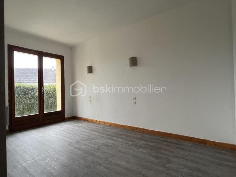 Pavillon - 150 m² - 8 pièces