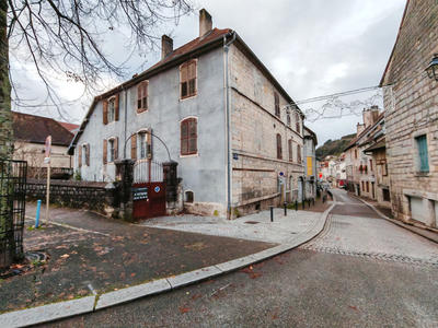 Immeuble - 288 m² - 10 pièces