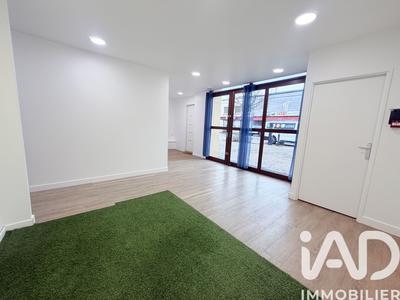 Immeuble - 75 m² - 3 pièces