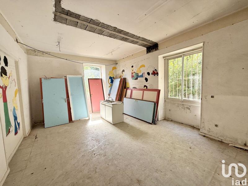 Maison - 800 m² - 11 pièces